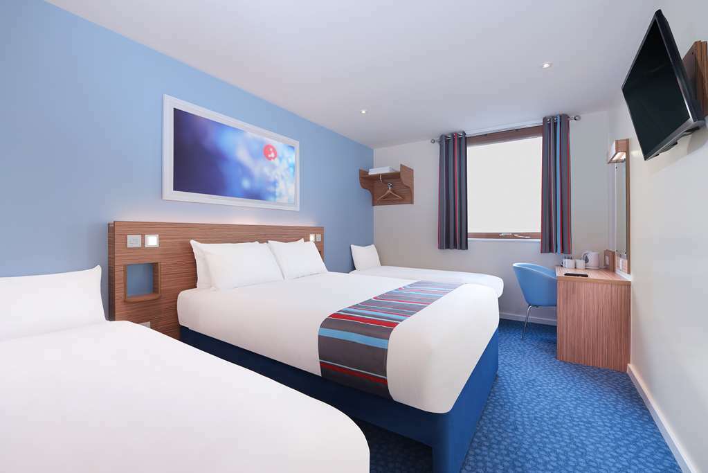 Travelodge Peterborough Alwalton Room photo